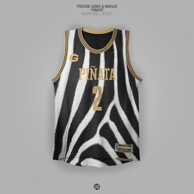 PINATA_JERSEY_NBA