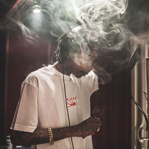 Wiz_Khalifa_James_Bong Wiz_Khalifa_James_Bong