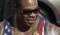 Busta Rhymes e Tory Lanez volano in Giamaica per il video di Girlfriend 