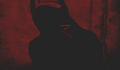 Il rapper riprodotto casualmente su Soundcloud dopo Kanye West ha un contratto in major