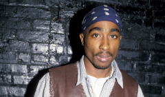 Tupac Shakur è stato ufficialmente introdotto nella Rock and Roll Hall of Fame!