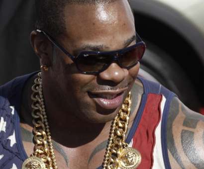 Busta Rhymes e Tory Lanez volano in Giamaica per il video di Girlfriend 