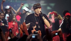Eminem pubblica un documentario e una nuova versione del singolo Infinite