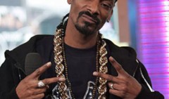 Snoop Dogg ringrazia i fan con il brano WFTV Millionaire