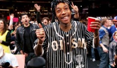Raw: un nuovo video di Wiz Khalifa sconsigliato a chi soffre di epilessia