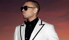Chris Brown annuncia la data d'uscita dell'album X