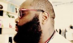 Rick Ross ft. Wale, Whole Slab e Birdman - Stack On My Belt (video)